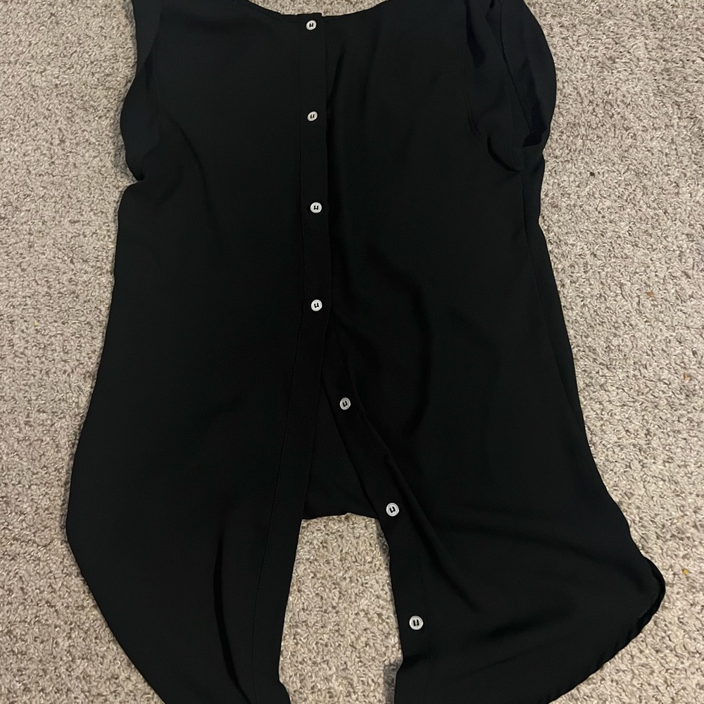 Black button down back top